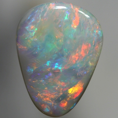 SOLID SEMI BLACK OPAL Bright red contrasts with turquoise